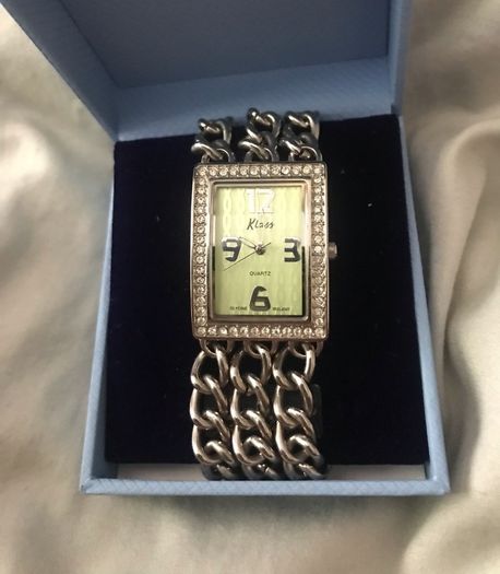 Art deco style tank watch