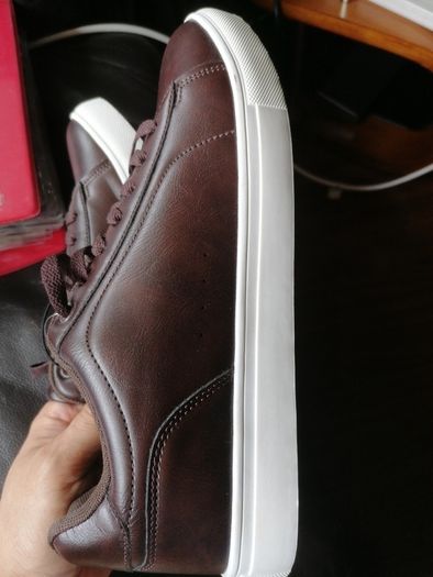 Brand New Mens Leather Trainers