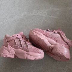 Adidas Ozweego Toddler (UK 4K) - Worn Once!