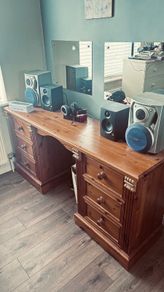 Hardwood Study Desk /great Condition