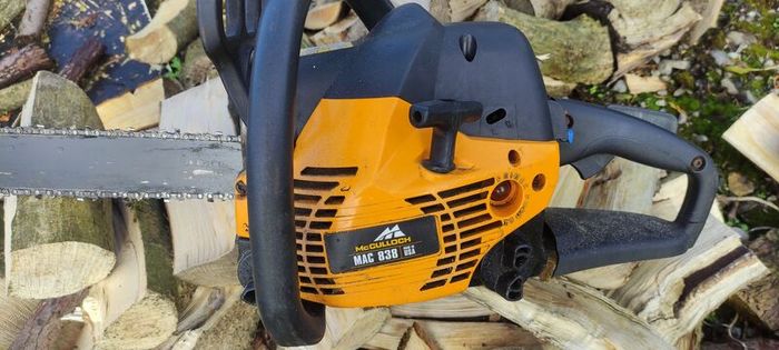 McCulloch Mac838 chainsaw