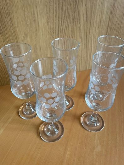Vintage Duiske Glass Company Wine Glasses
