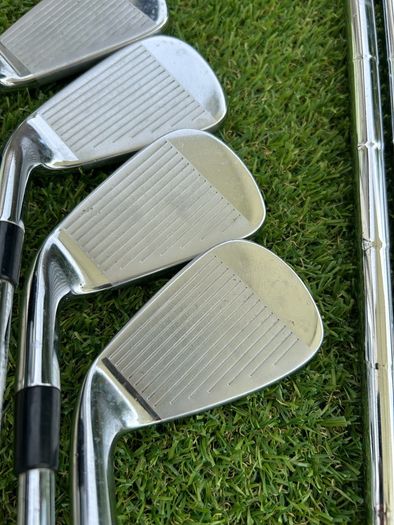 Taylormade R11 irons 2 inch longer