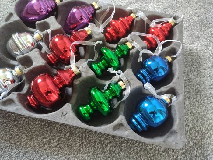 Retro Vintage Style Christmas Baubles one Box of x12 Glass Ornaments