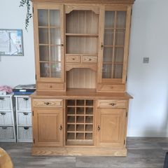 Beautiful vintage solid wood dresser