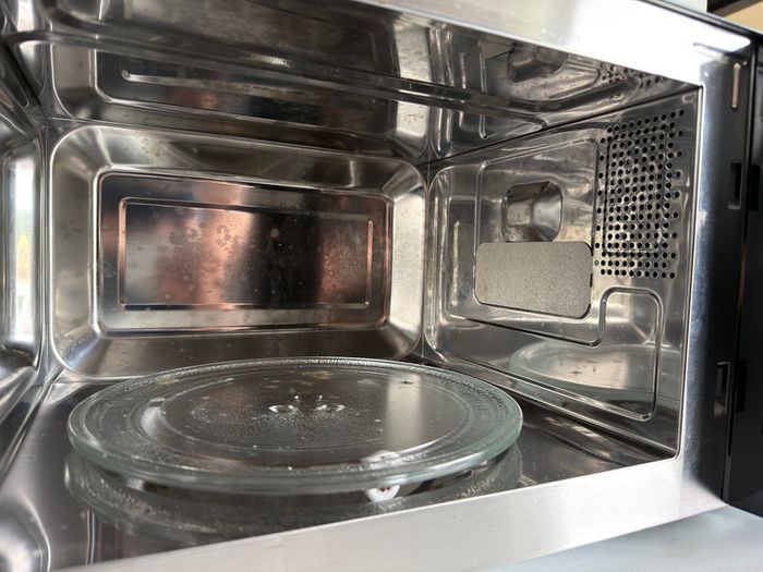 Dimplex Microwave and Russell Hobbs Air Fryer