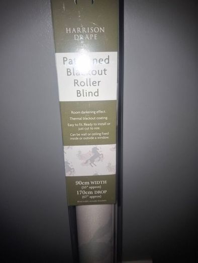 Unicorn blackout blind
