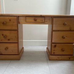 Traditional Pine Desk / Writing Desk /Dresser