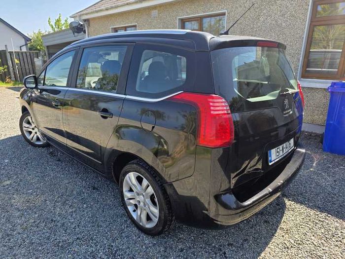 2015 Peugeot 5008 1.6 Diesel Cheap tax 7 seater