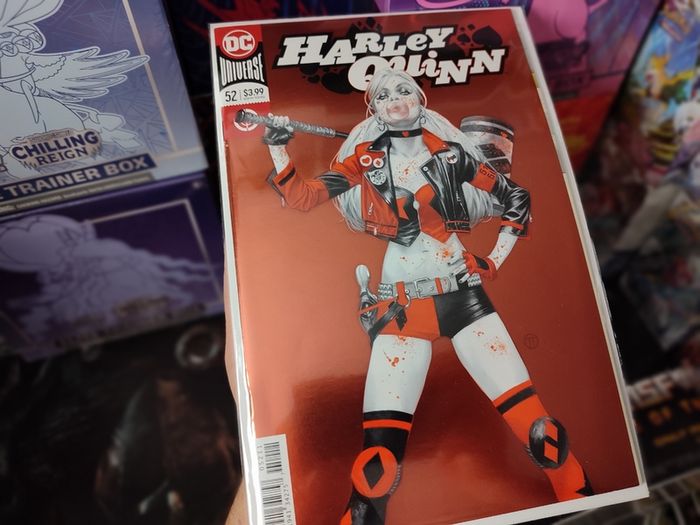 Harley Quinn ! Issue #52 ! Chrome Cover ! 2018 ! by DC Comics !