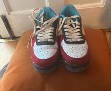 Nike  Air dupe size 5 uk trainers