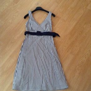 Villa dress size 8/10 NEW