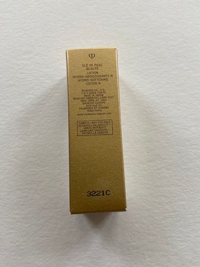 Cle de peau hydro softening lotion 30 ml