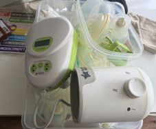Ardo Breast Pump & Bottle Warmer Bundle  Ardo Breast Pump and Baby Feeding Bundle