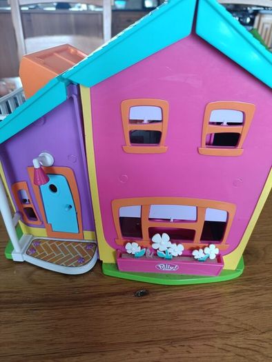 Polly pockets bundle