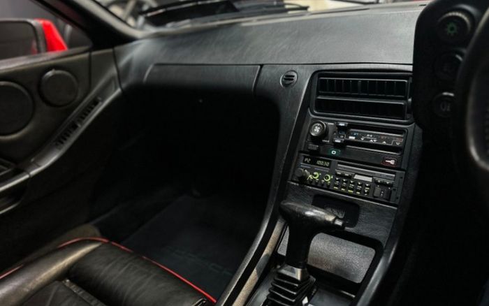 Porsche 928 S4 5.0 V8 Automatic