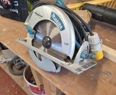 Makita 110v circular saw