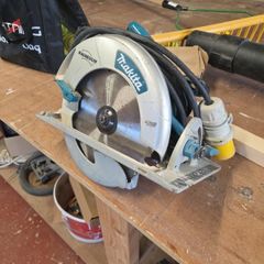 Makita 110v circular saw