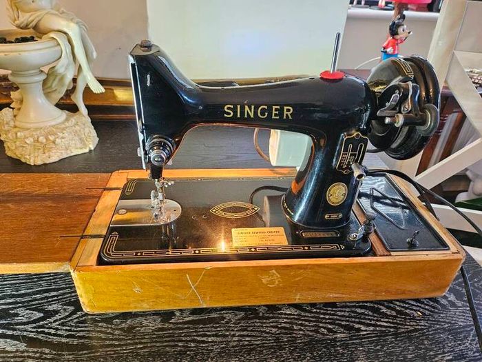 Singer 99k sewing machine