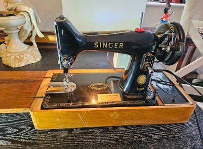 Singer 99k sewing machine