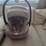 cybex new model beige with specific isofix for this car seat Image 2