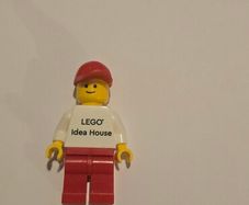 Lego Idea House Exclusive Minifigure