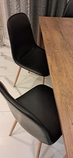 dining table with 4 chairs