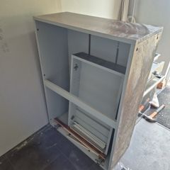 kitchen cabinet