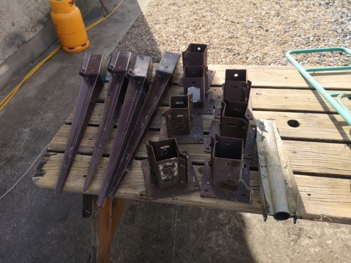 Garden beam supports