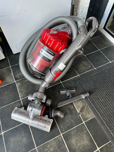 dyson hoover