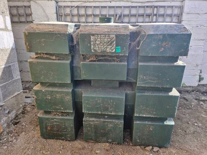 Oil Tank for sale
