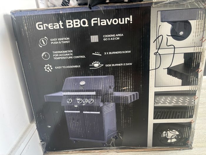 Burner Gas BBQ Brand New in Box