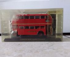 London Bus : London Transport Route No.127 Chingford