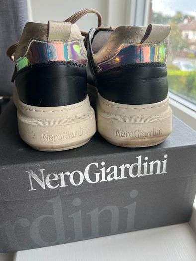 Nero Giardini Trainers