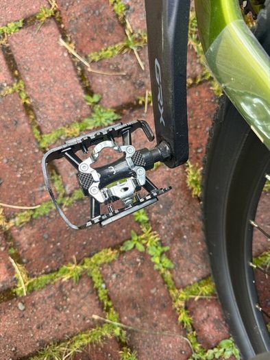 Gravel bike Brand new(maybe 5 miles)