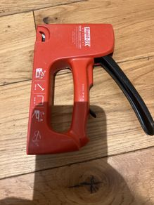 staple gun