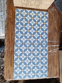 Free Tiles