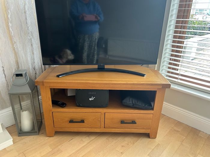 corner oak tv stand