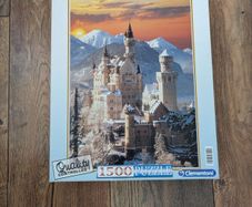 Neuschwanstein Castle  - 1500 piece jigsaw
