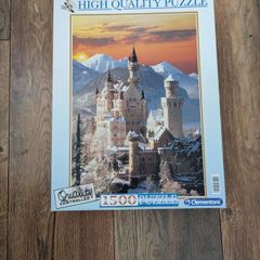 Neuschwanstein Castle  - 1500 piece jigsaw