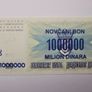 Bosnia - Herzegovina  100,000-100.000,000 Dinara, 1992-1994, 6 notes Image 8