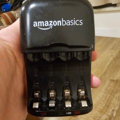 Amazon Basics 4-Bay AA/AAA Battery Charger with USB Port
