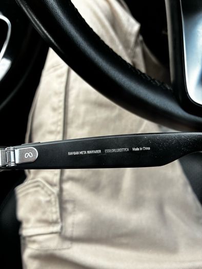 Rayban Gen 1 Meta Wayfer Glasses with HD Camera