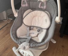 Baby swing/rocker