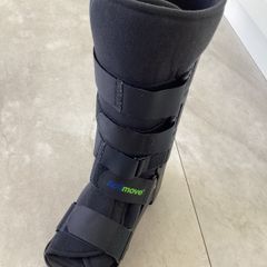 Medical Boot. Actimove make. Size Large