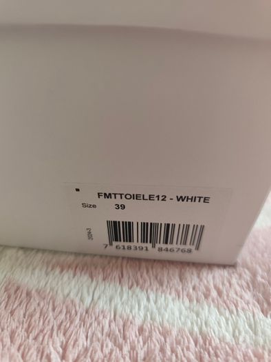 Guess sneakers unisex white