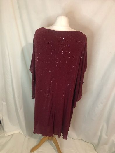 Red sparkly dress (3XL)