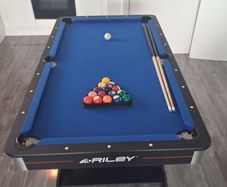 Pool Table 5ft