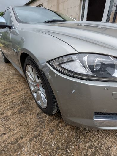 2014 Jaguar Xf