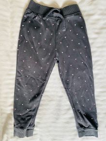 Grey sweat pants with hearts